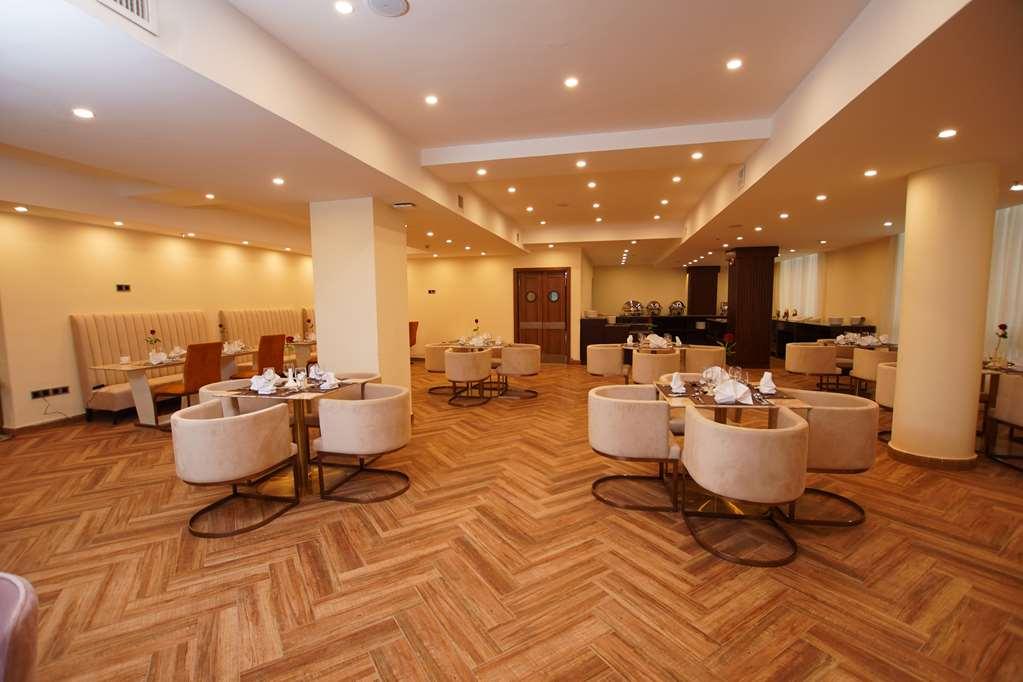 Best Western Premier Dynasty 아디스아바바 레스토랑 사진